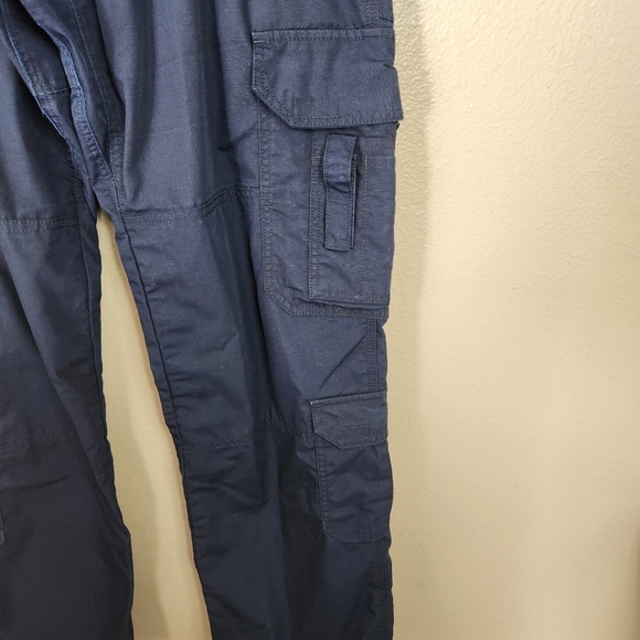 5.11 Tactical Womens Dark Navy Taclite EMS Ripstop Straight Leg Pants-Size 16 - Picture 5 of 12